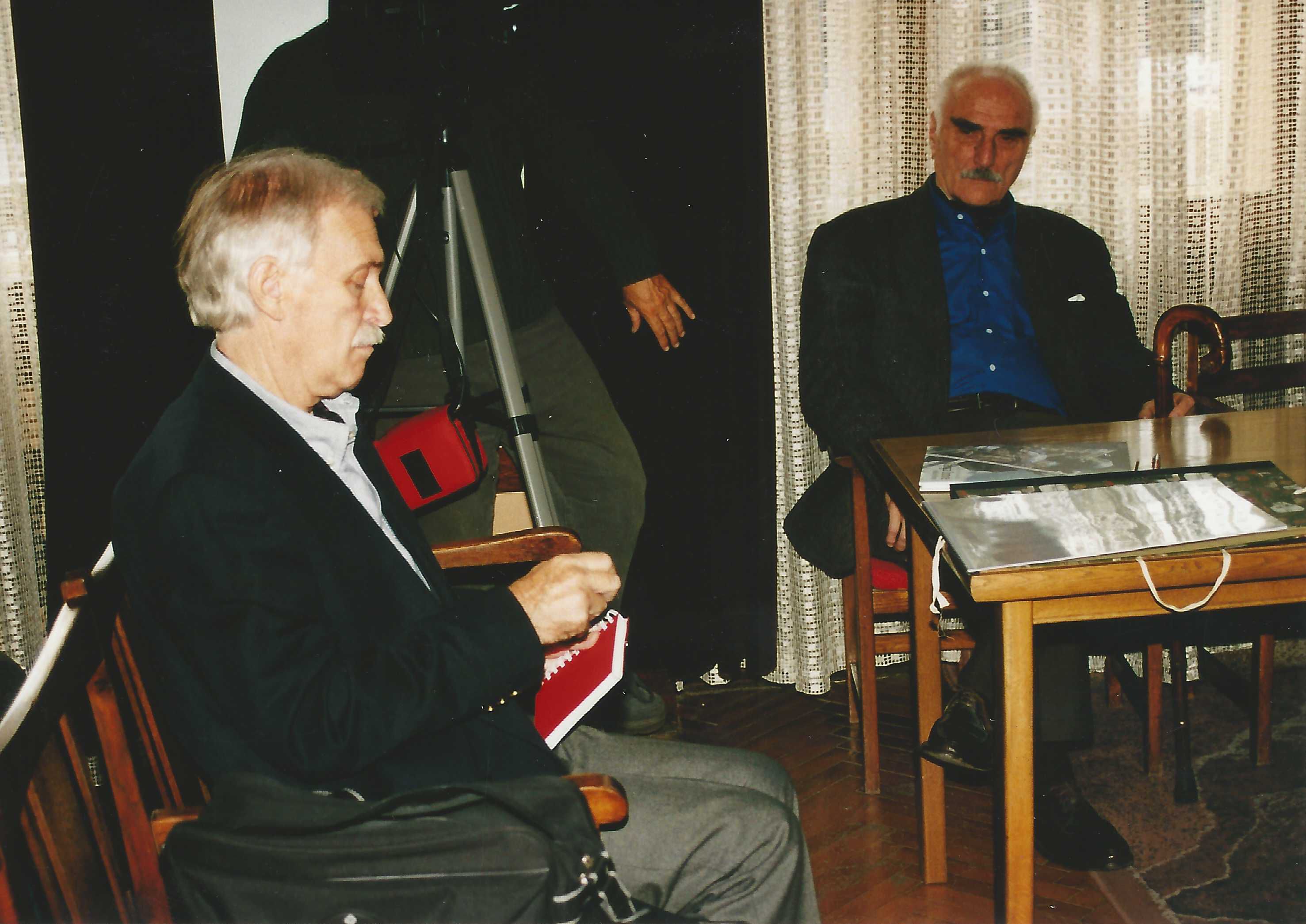 Mohács Önkormányzat 2000.03.15. Mohács Duna-Irodaház
