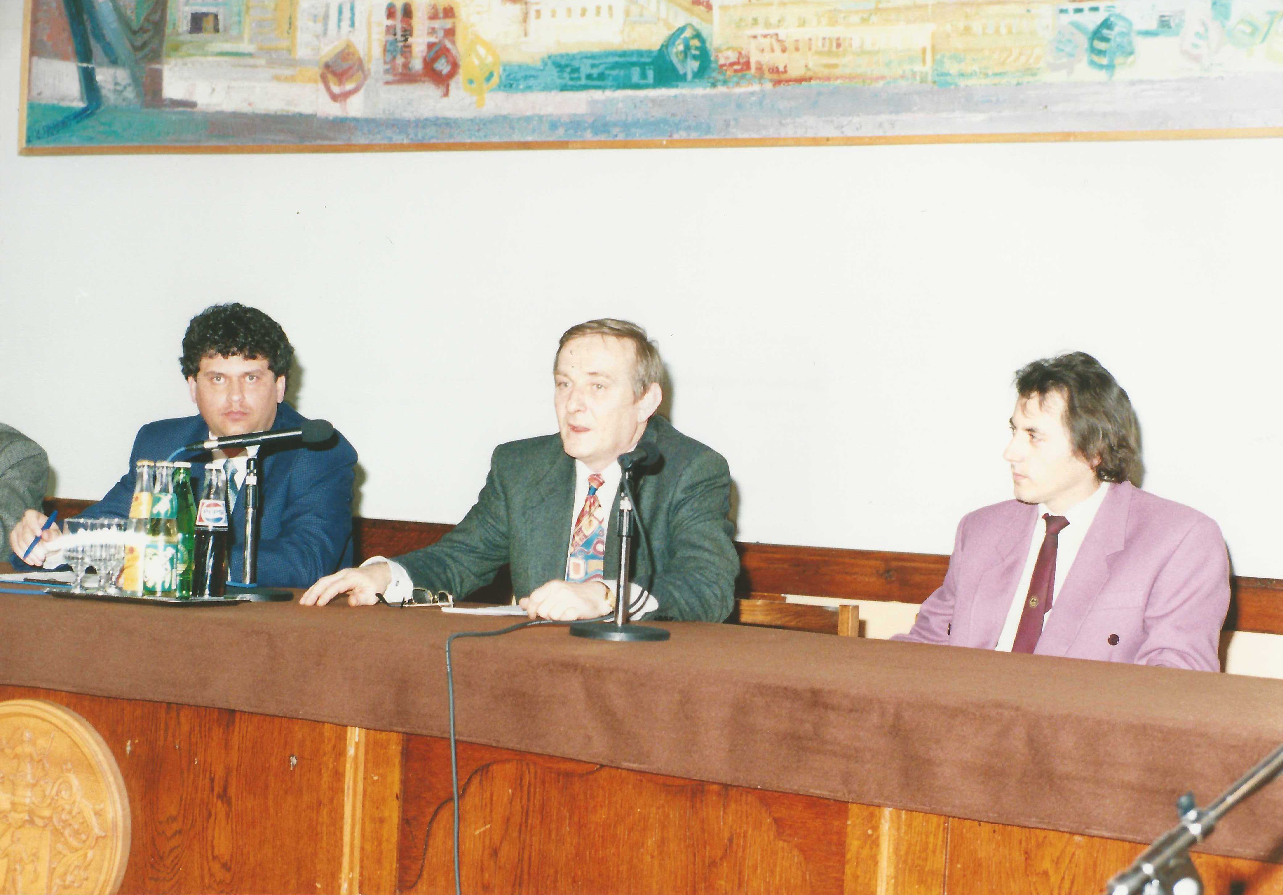 Tanácskozás